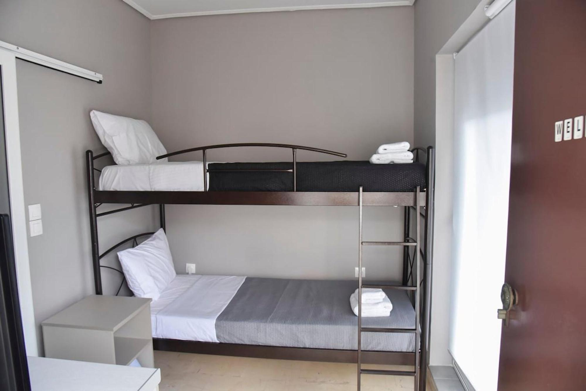 אתונה Tiny Rooftop Apartment מראה חיצוני תמונה
